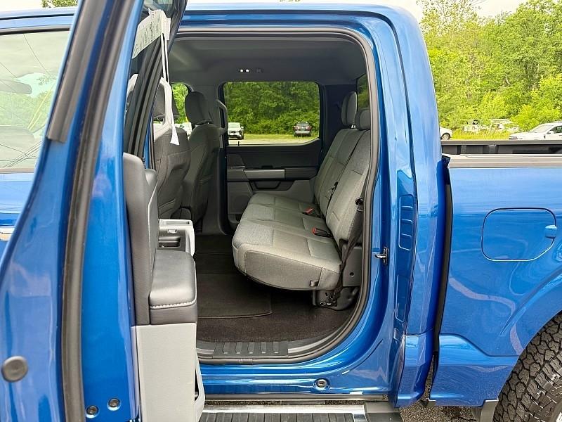 Ford F-150 XLT 4WD SuperCrew 5.5' Box 2025