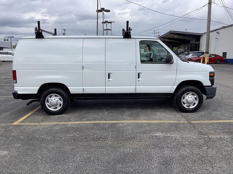 Ford Econoline Cargo Van E-150 Recreational 2014