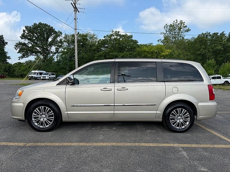 Chrysler Town & Country 4dr Wgn Touring-L 2014