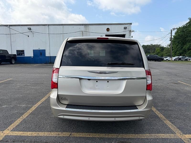 Chrysler Town & Country 4dr Wgn Touring-L 2014