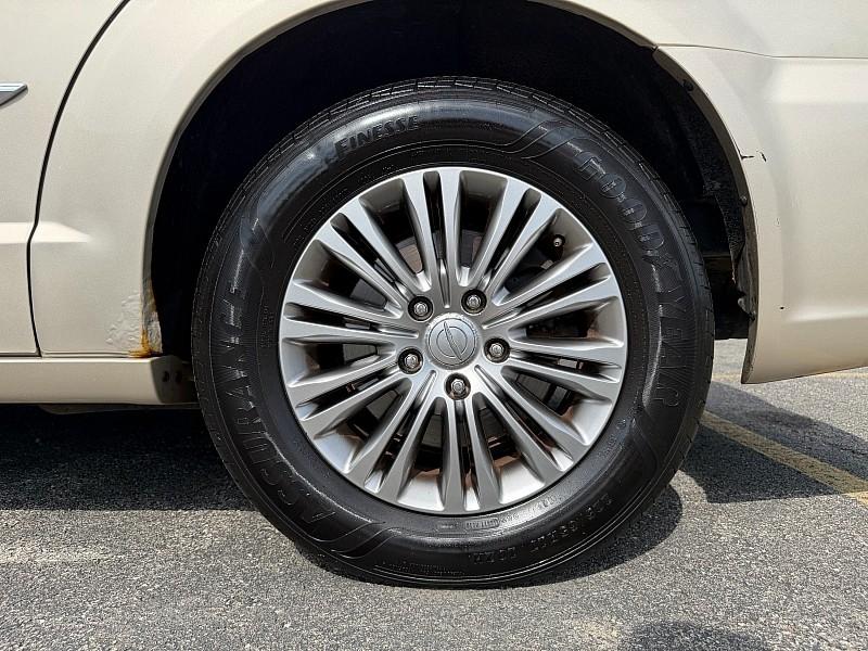 Chrysler Town & Country 4dr Wgn Touring-L 2014