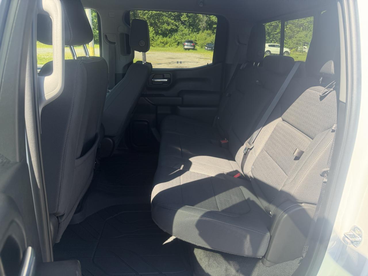Chevrolet Silverado 1500 4WD Crew Cab 157" LT 2021