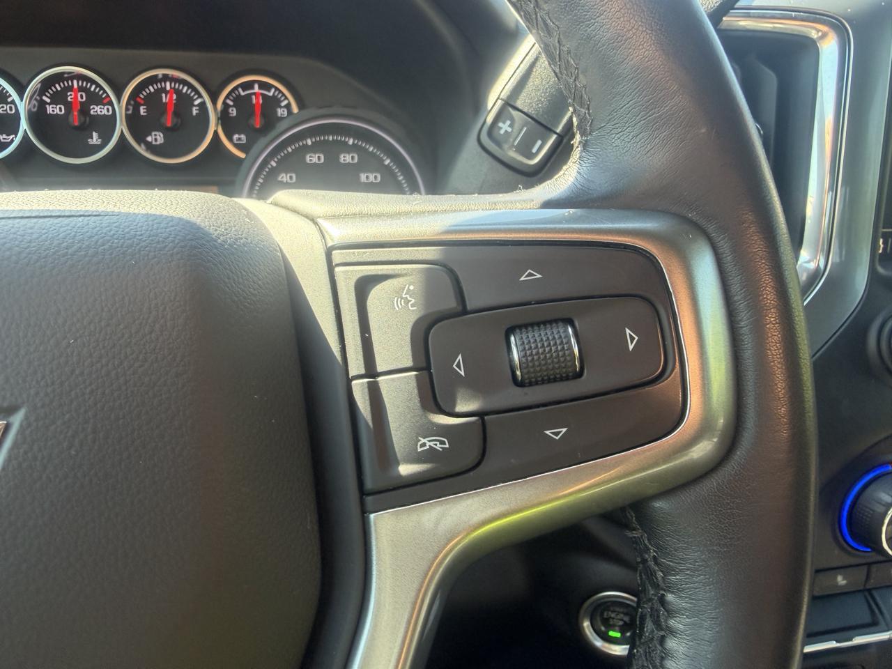 Chevrolet Silverado 1500 4WD Crew Cab 157" LT 2021