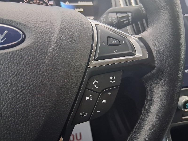 Ford Edge Titanium AWD 2024