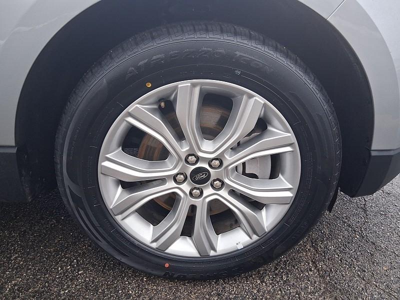 Ford Edge Titanium AWD 2024