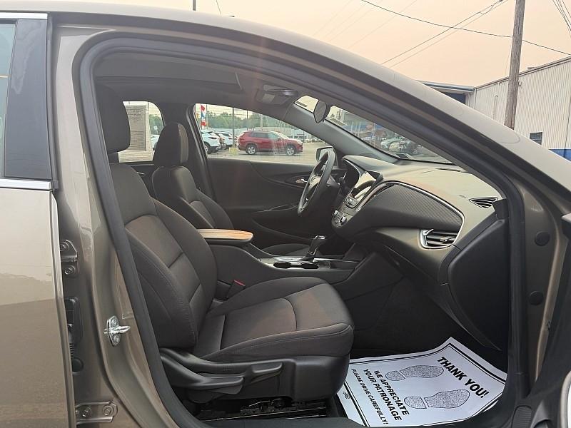 Chevrolet Malibu 4dr Sdn LT 2020