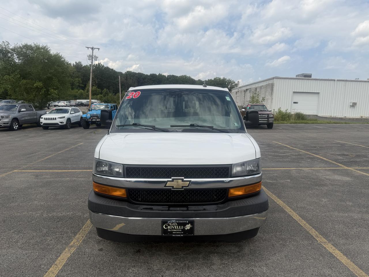 Chevrolet Express Passenger RWD 2500 135" LT 2020