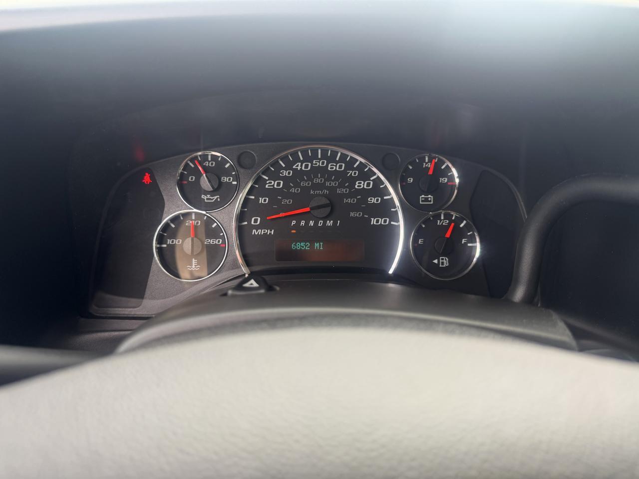 Chevrolet Express Passenger RWD 2500 135" LT 2020