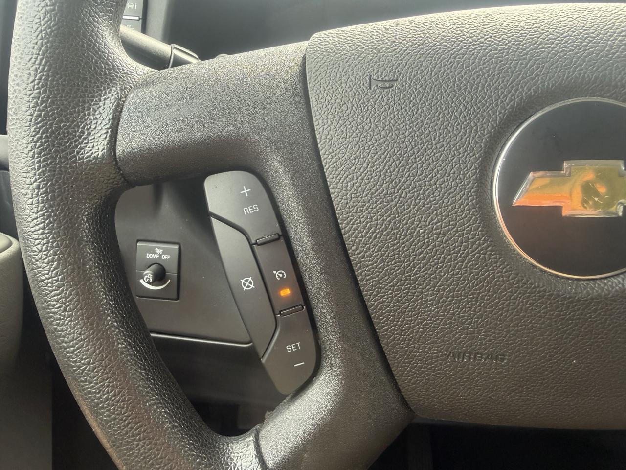 Chevrolet Express Passenger RWD 2500 135" LT 2020
