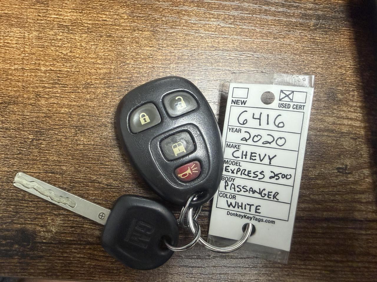Chevrolet Express Passenger RWD 2500 135" LT 2020