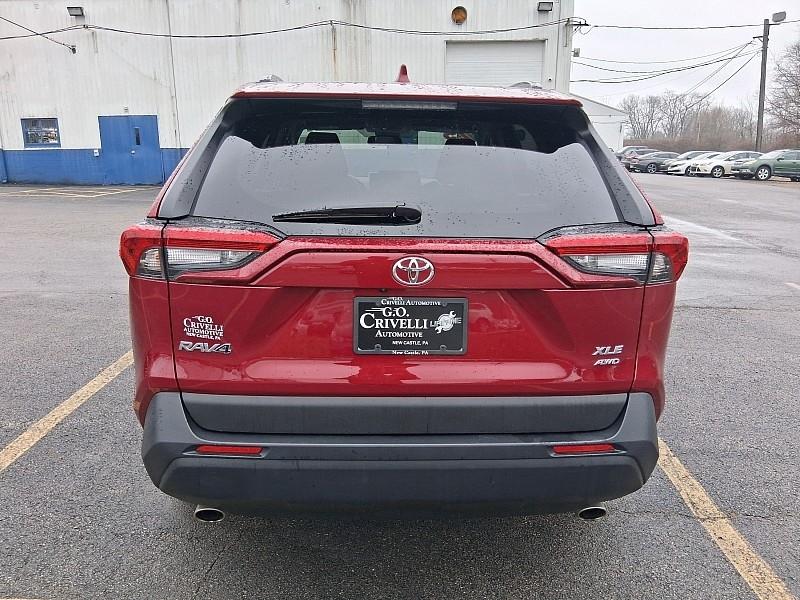 Toyota RAV4 XLE AWD (Natl) 2025