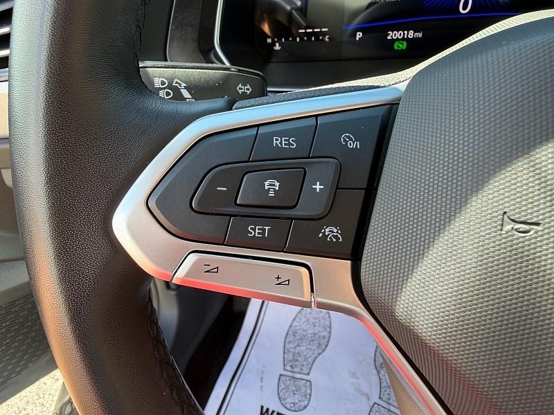 Volkswagen Jetta SE Auto 2023