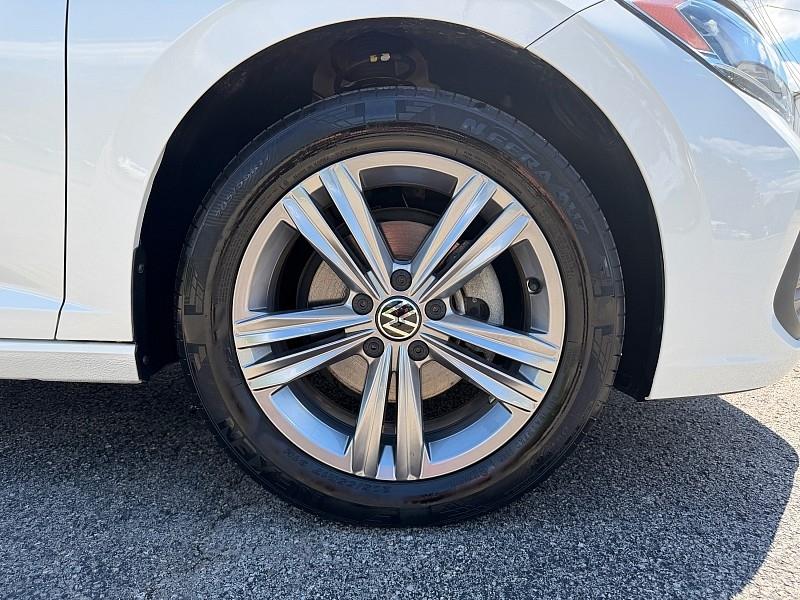 Volkswagen Jetta SE Auto 2023