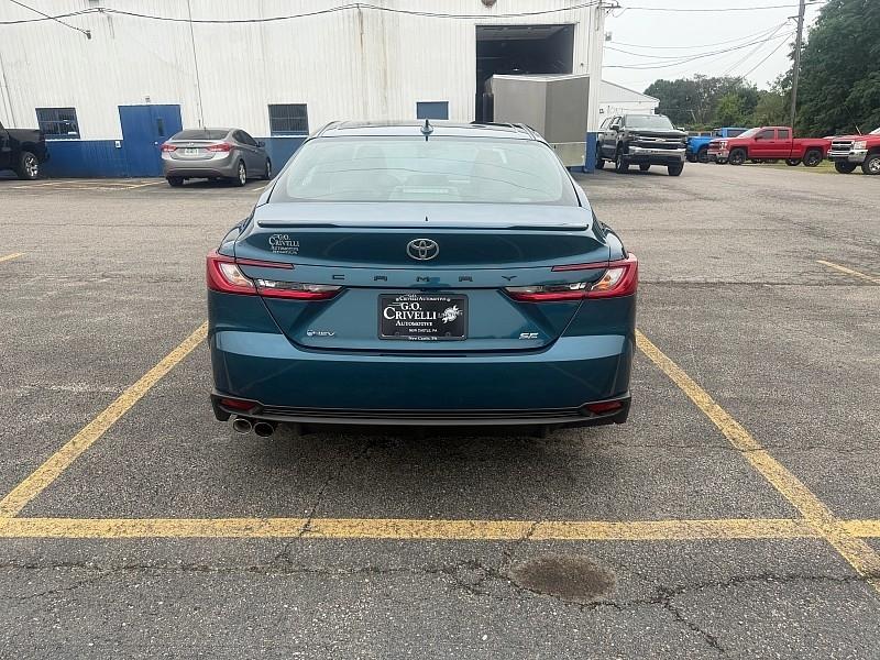 Toyota Camry XLE (Natl) 2025