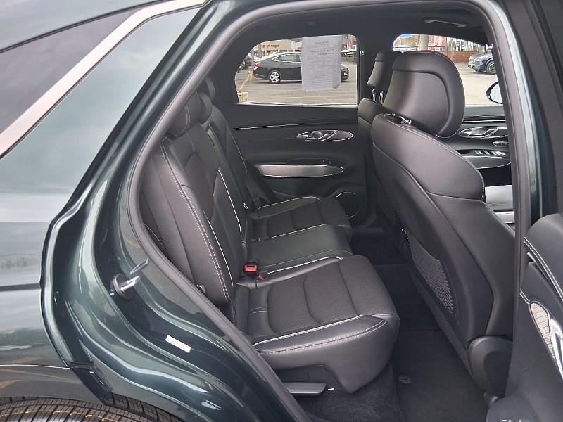 Genesis GV70 2.5T AWD 2023
