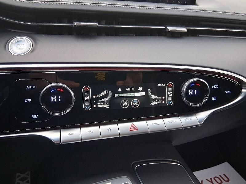 Genesis GV70 2.5T AWD 2023