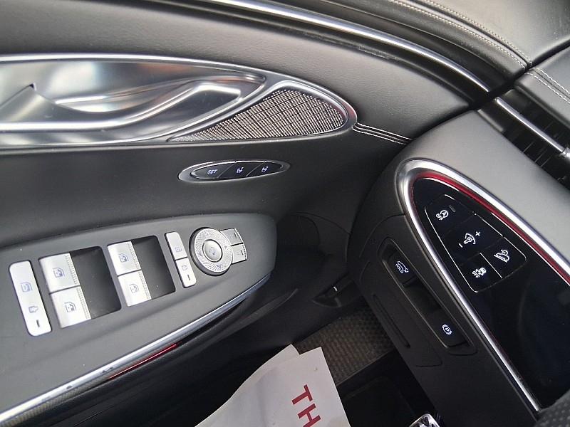 Genesis GV70 2.5T AWD 2023