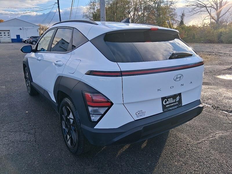 Hyundai Kona SEL FWD 2024