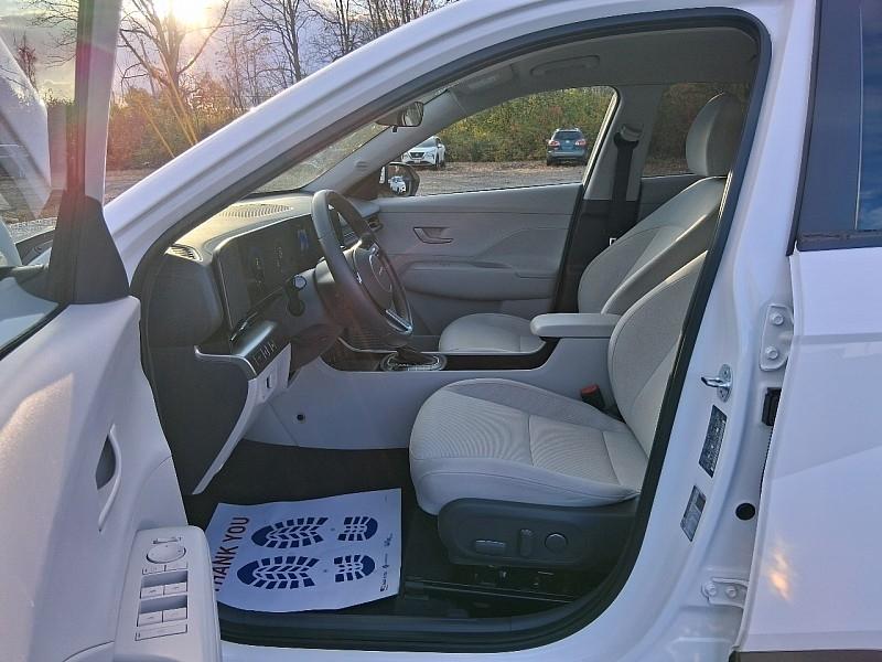 Hyundai Kona SEL FWD 2024