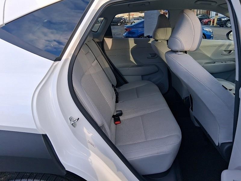Hyundai Kona SEL FWD 2024