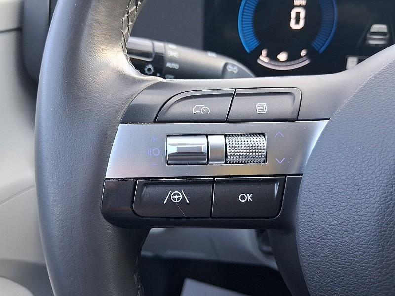 Hyundai Kona SEL FWD 2024