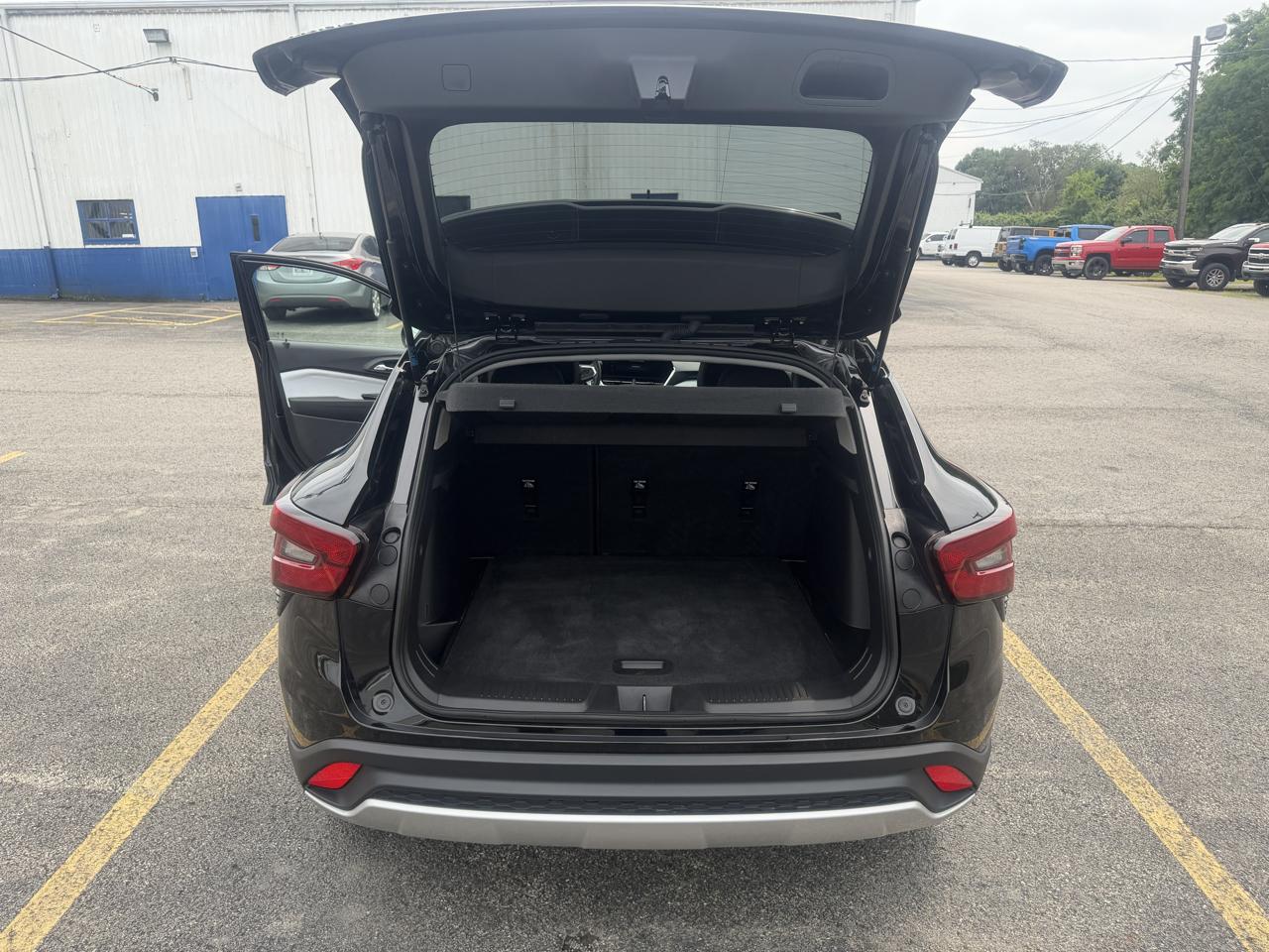 Chevrolet Trax FWD 4dr LT 2024