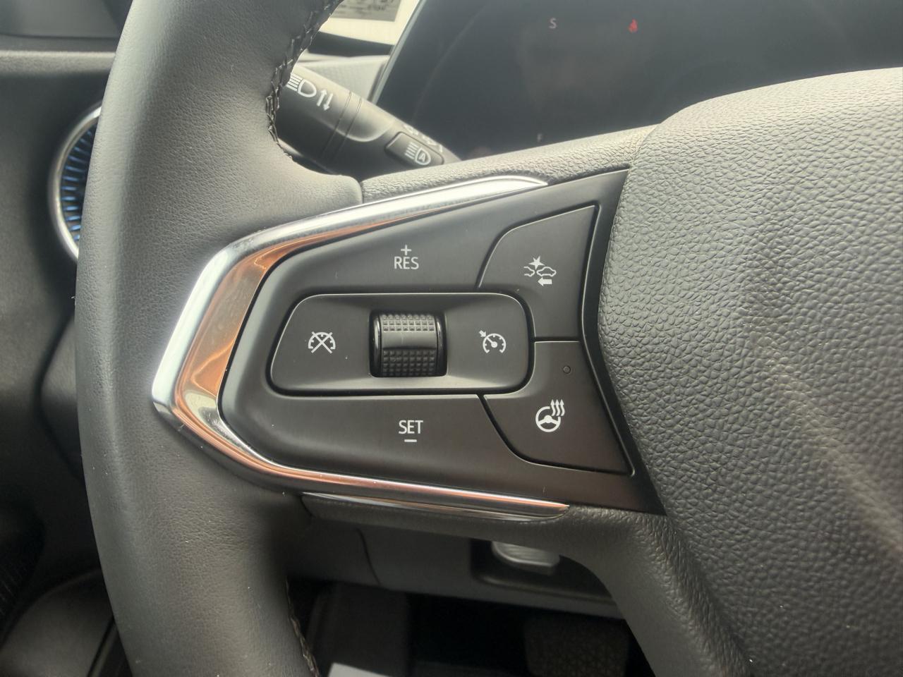 Chevrolet Trax FWD 4dr LT 2024