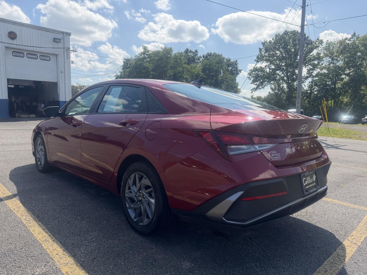 Hyundai Elantra SEL IVT 2024