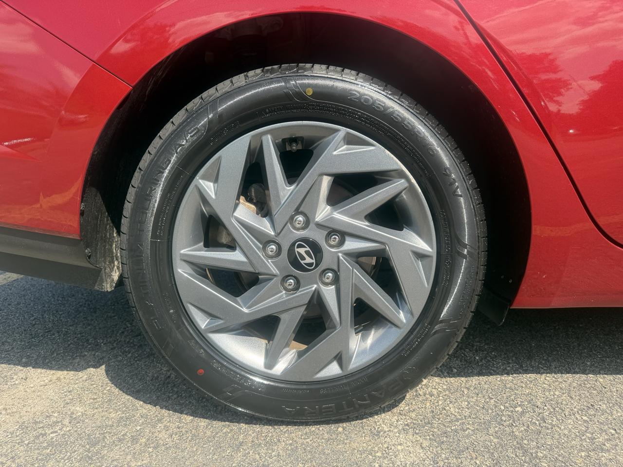Hyundai Elantra SEL IVT 2024
