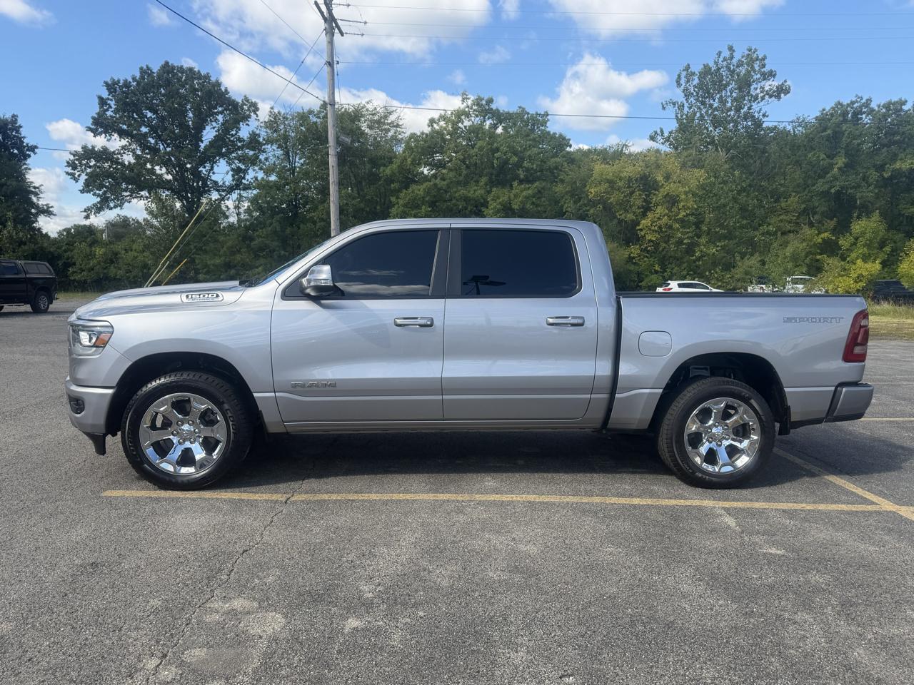 RAM 1500 Big Horn 4x4 Crew Cab 5'7" Box 2022