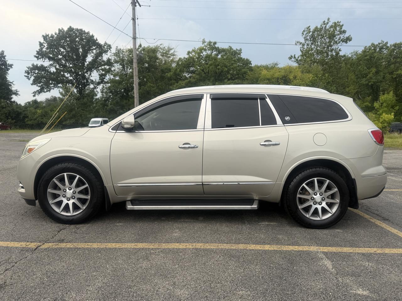 Buick Enclave FWD 4dr Leather 2015