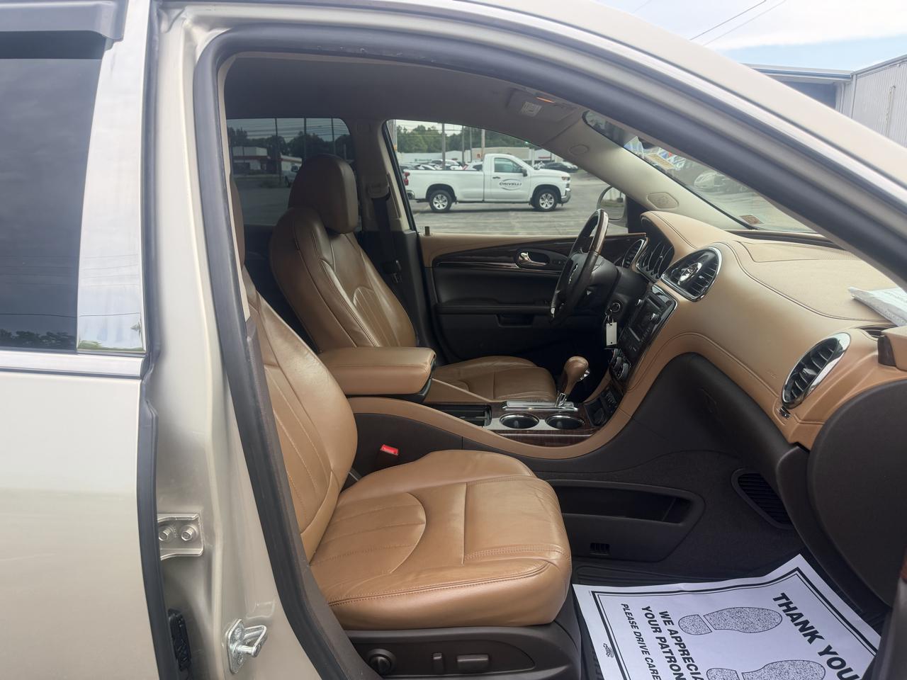 Buick Enclave FWD 4dr Leather 2015