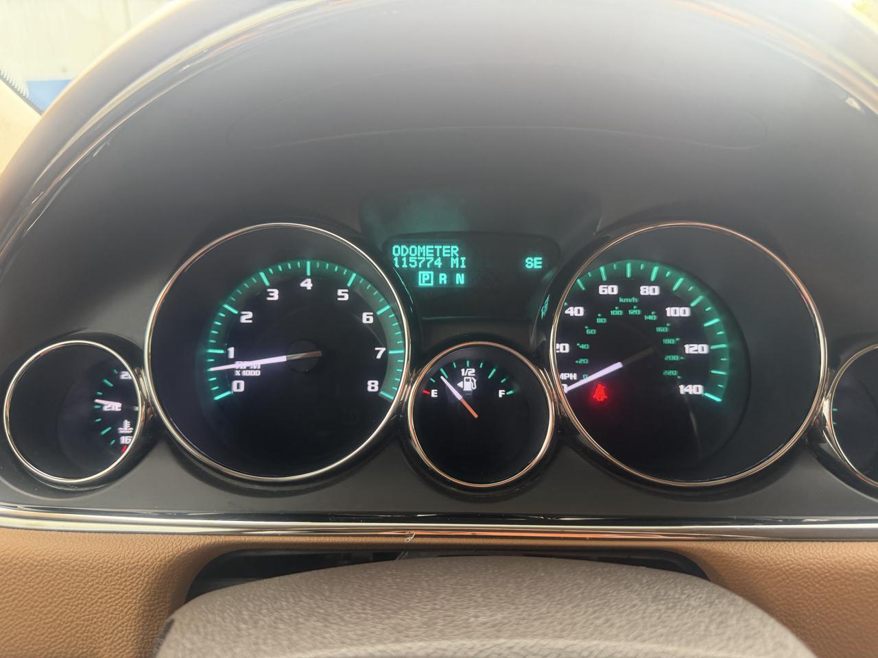 Buick Enclave FWD 4dr Leather 2015