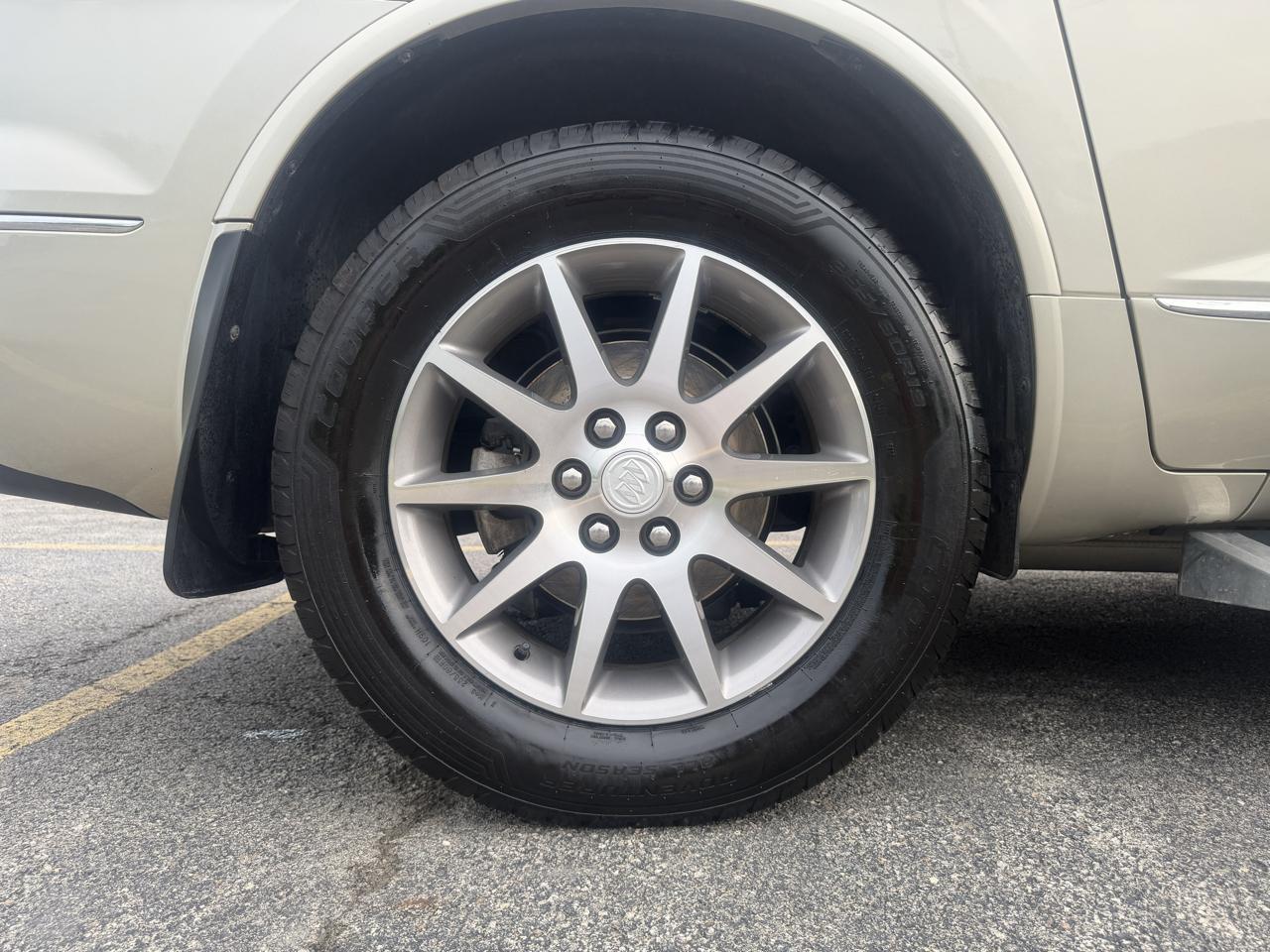 Buick Enclave FWD 4dr Leather 2015