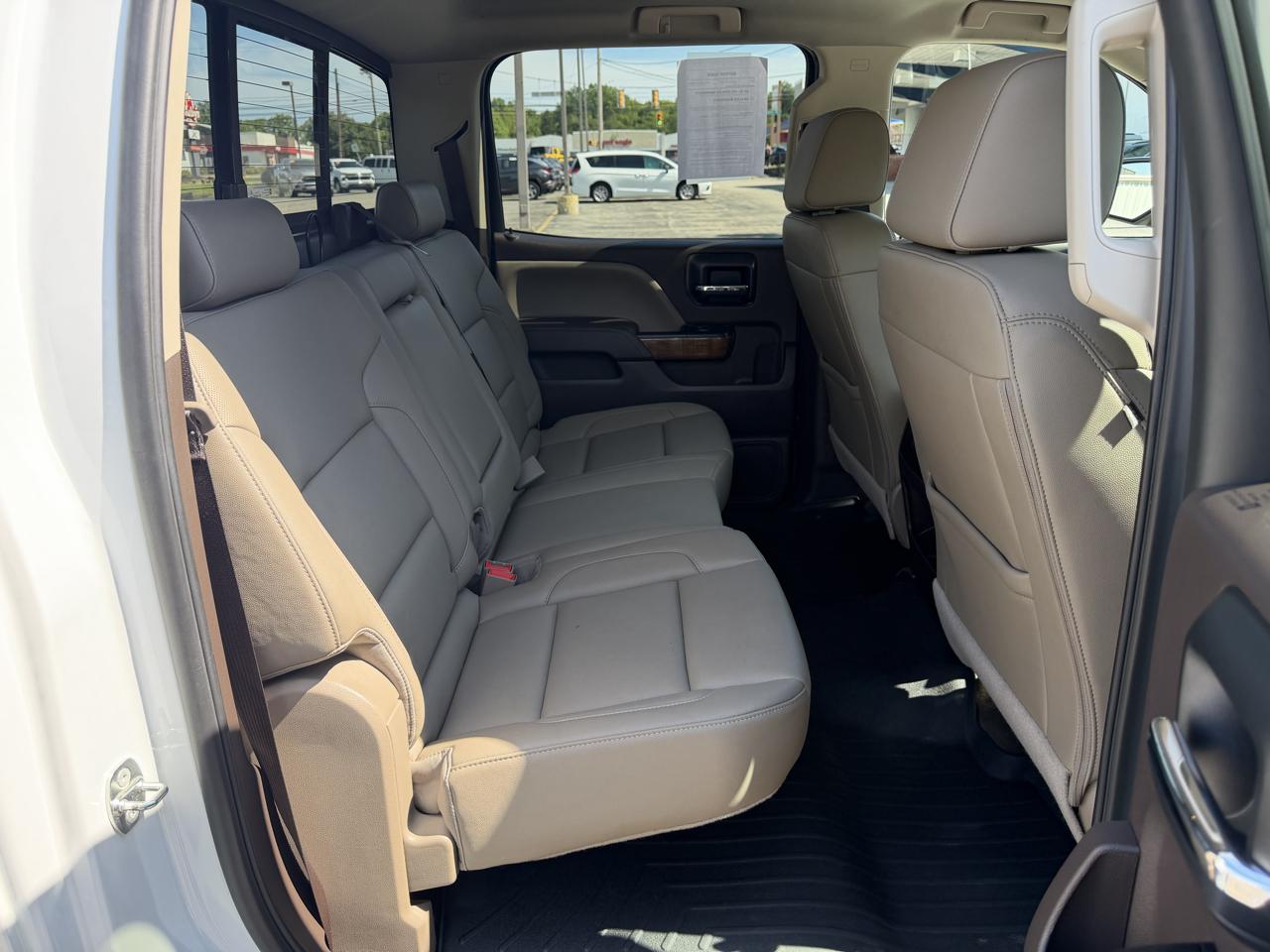 GMC Sierra 1500 4WD Crew Cab 143.5" SLT 2017