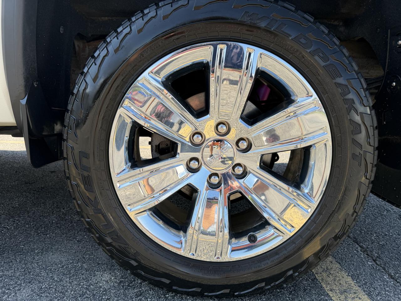 GMC Sierra 1500 4WD Crew Cab 143.5" SLT 2017
