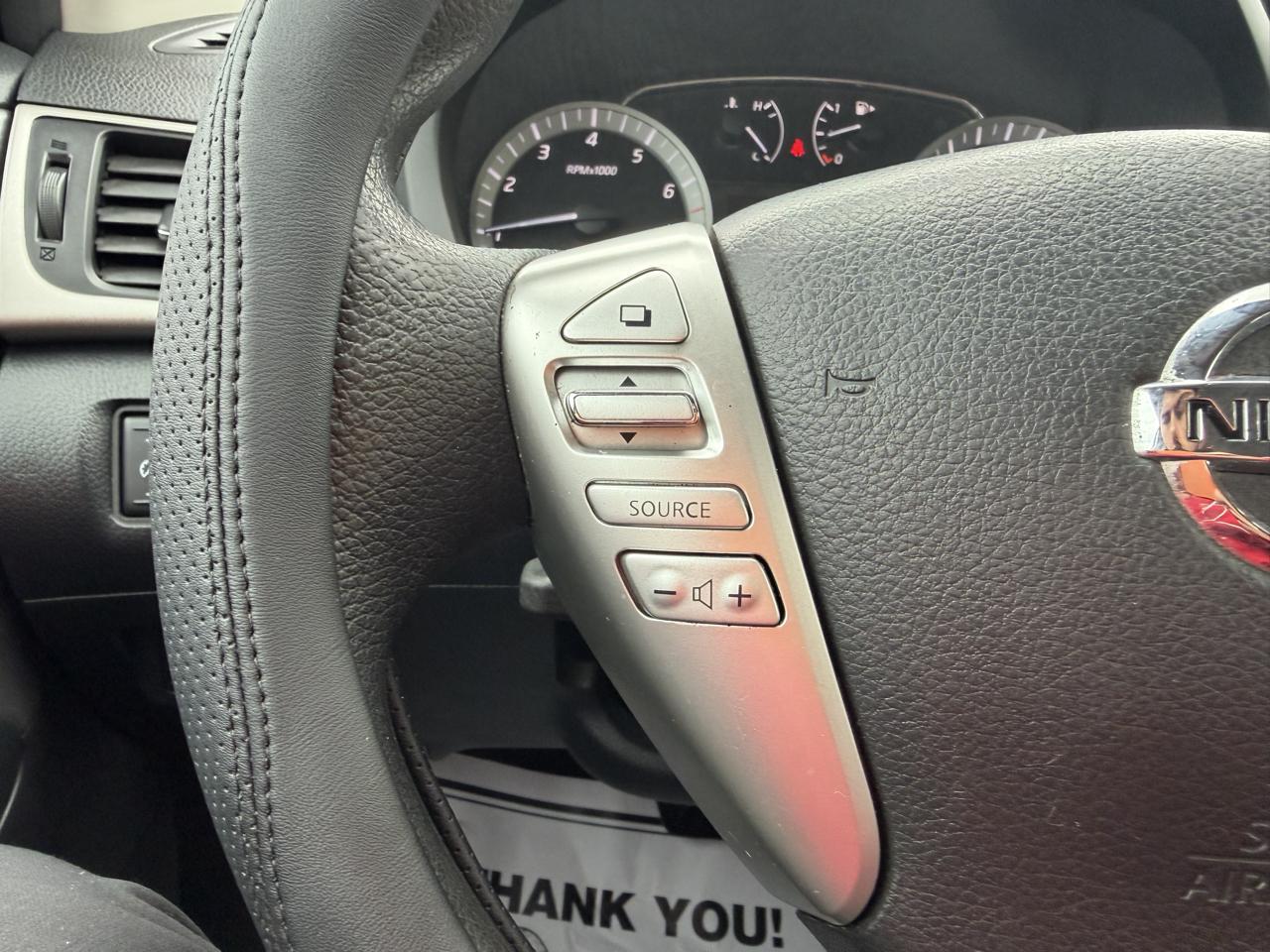 Nissan Sentra 4dr Sdn I4 CVT SR 2014