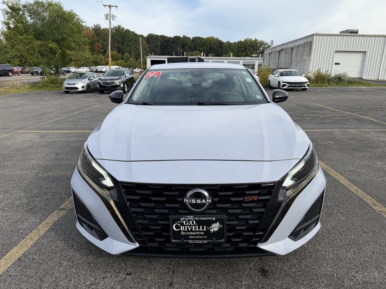 2024 Nissan Altima SR - Photo 9