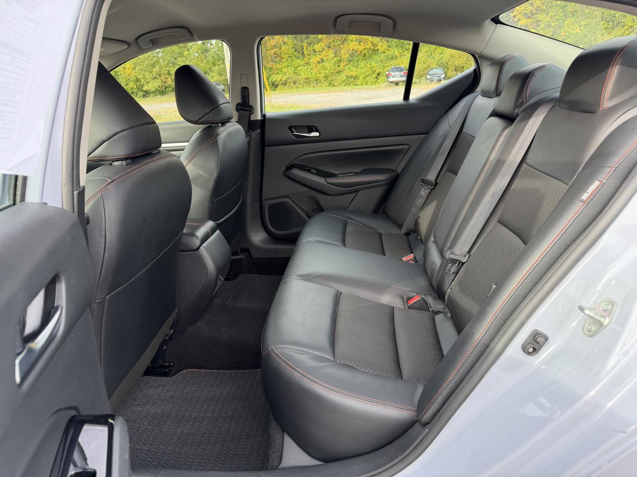 2024 Nissan Altima SR - Photo 12