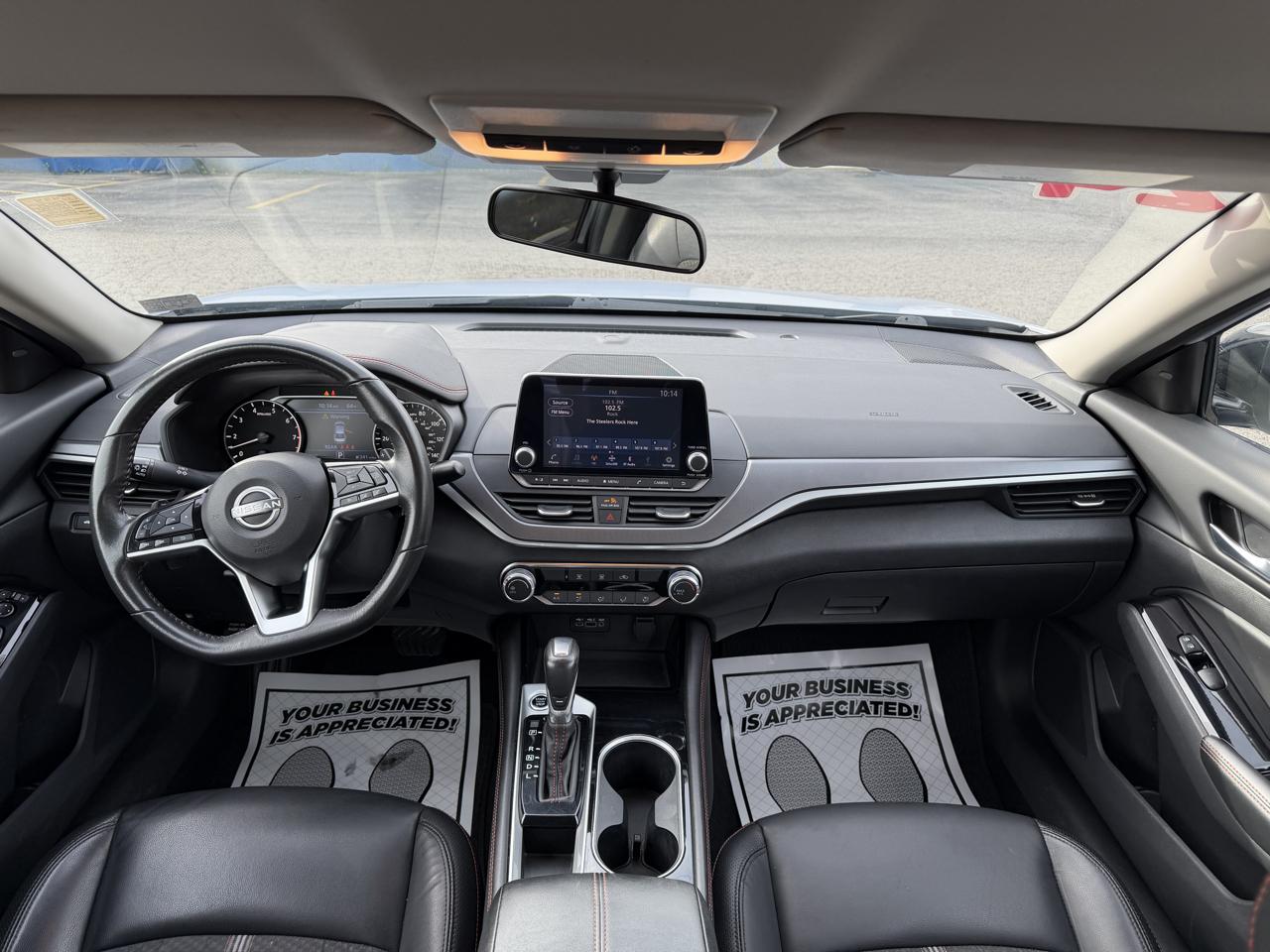 2024 Nissan Altima SR - Photo 17