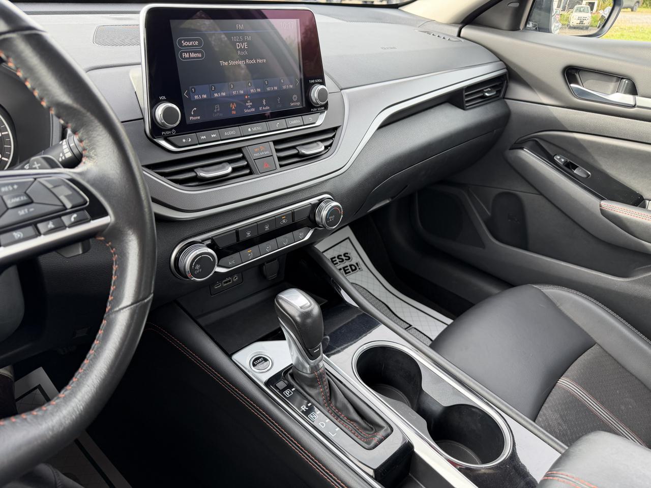 2024 Nissan Altima SR - Photo 24