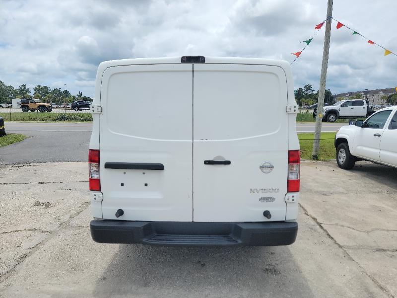 Nissan NV Cargo  2014