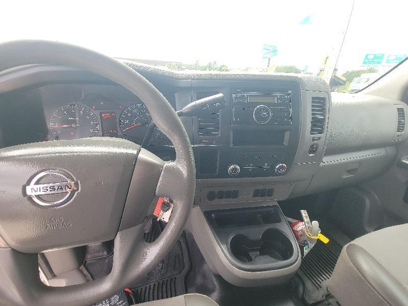 Nissan NV Cargo  2014