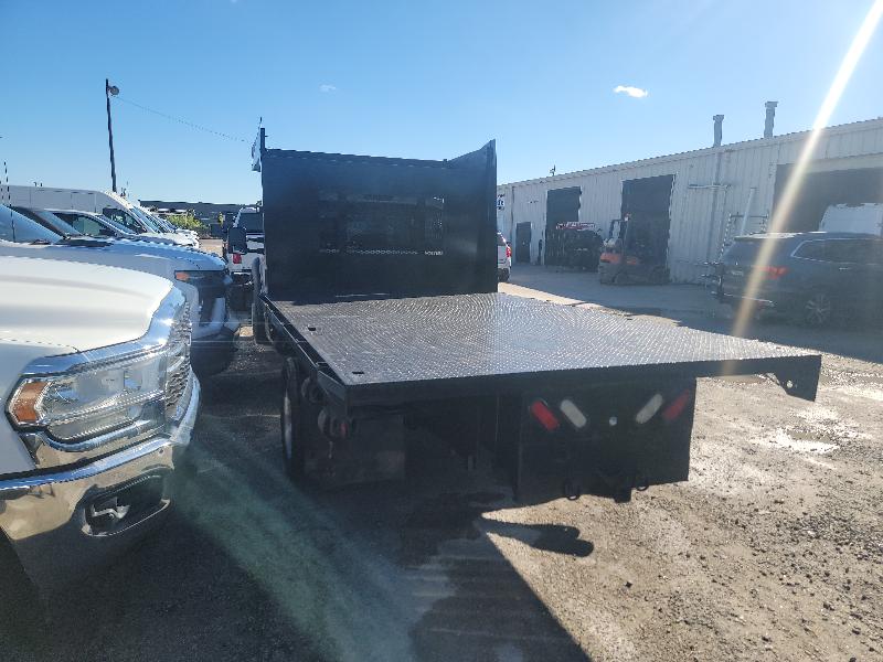 Ford F-550 Crew Cab DRW 4WD 2016 Ford F-550 Crew Cab DRW 4WD 2016