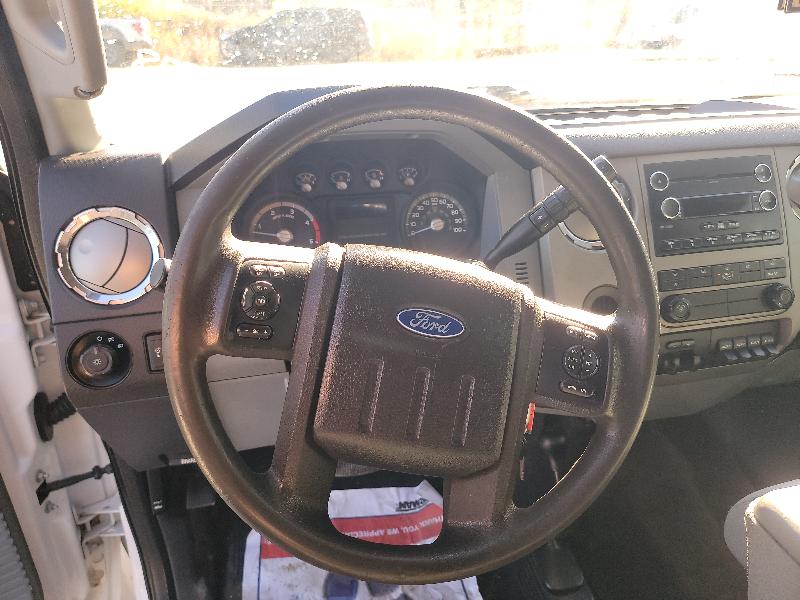 Ford F-550 Crew Cab DRW 4WD 2016