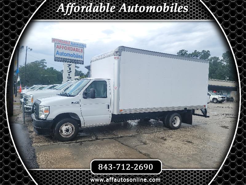 Ford Econoline E-350 Super Duty 2022