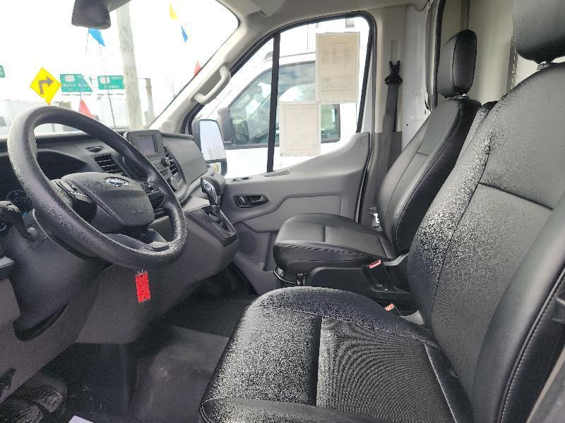 Ford Transit T-350 HD DRW 2023