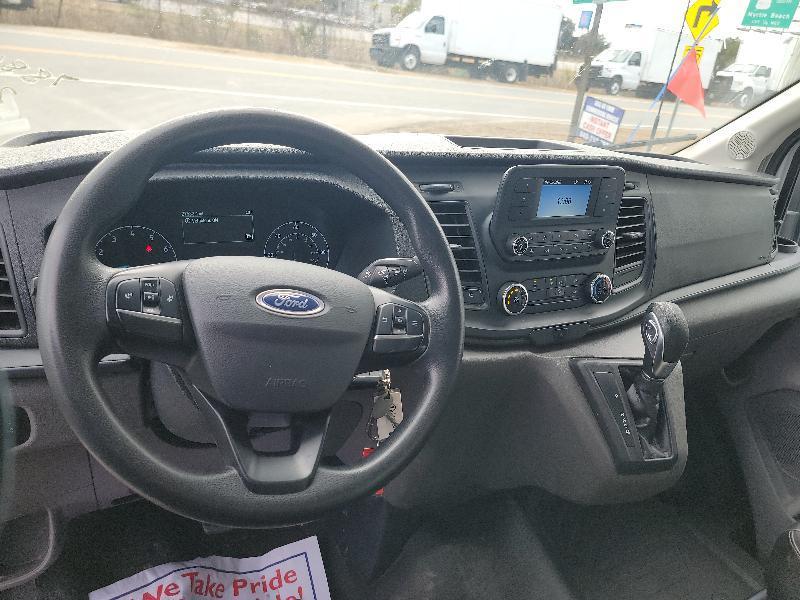 Ford Transit T-350 HD DRW 2023