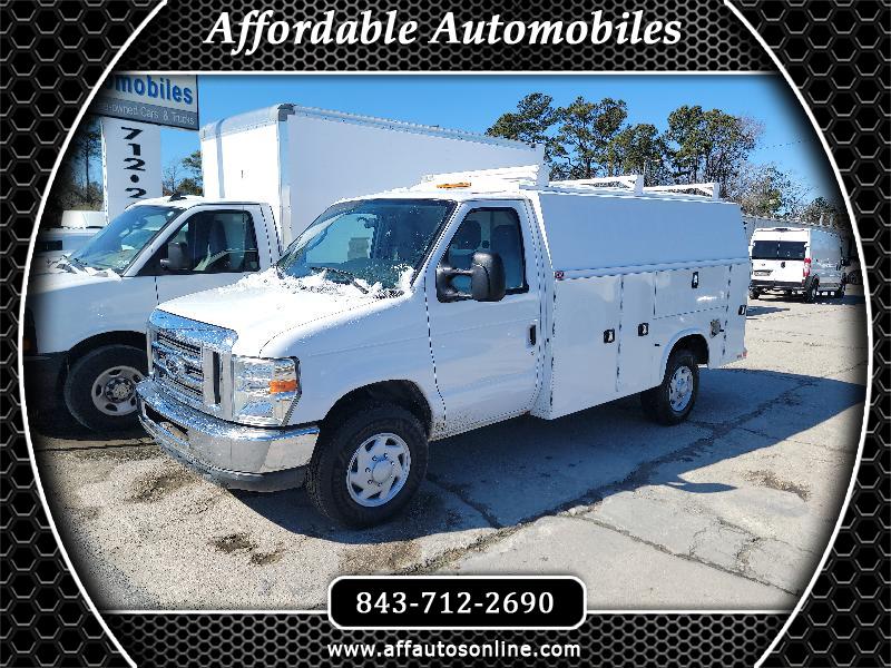 Ford Econoline E-350 Super Duty 2014