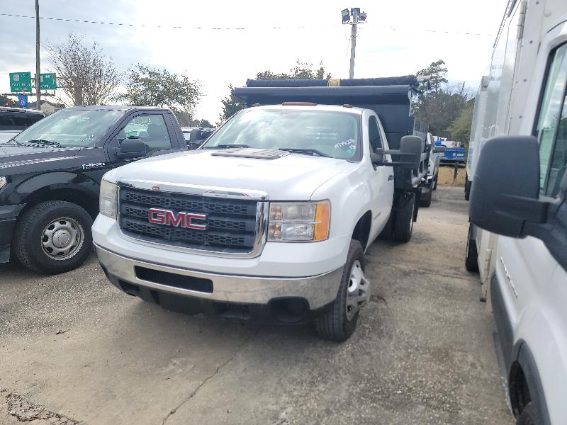 GMC Sierra 3500HD Work Truck Long Box 4WD 2013